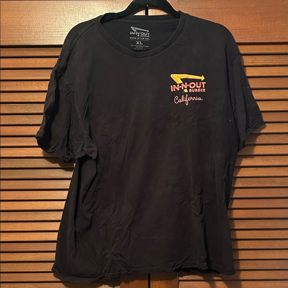 In N Out Burger California Black Short Sleeve Souvenir T-Shirt Men’s XL